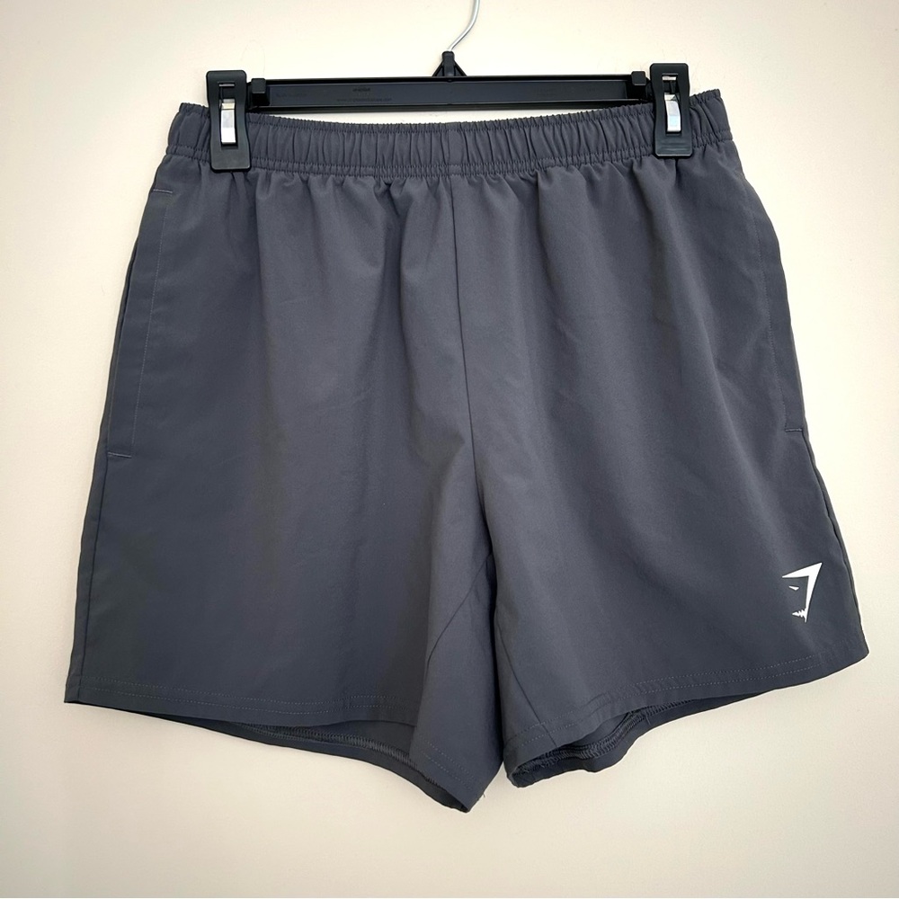 🔹Gymshark Men's Gray Athletic Shorts - Picture 6 of 7